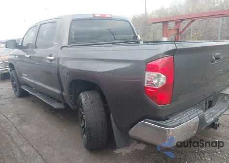 2015 Toyota Tundra Limited 5.7L V8 z USA, uszkodzony, nr VIN 5TFFY5F15FX183041